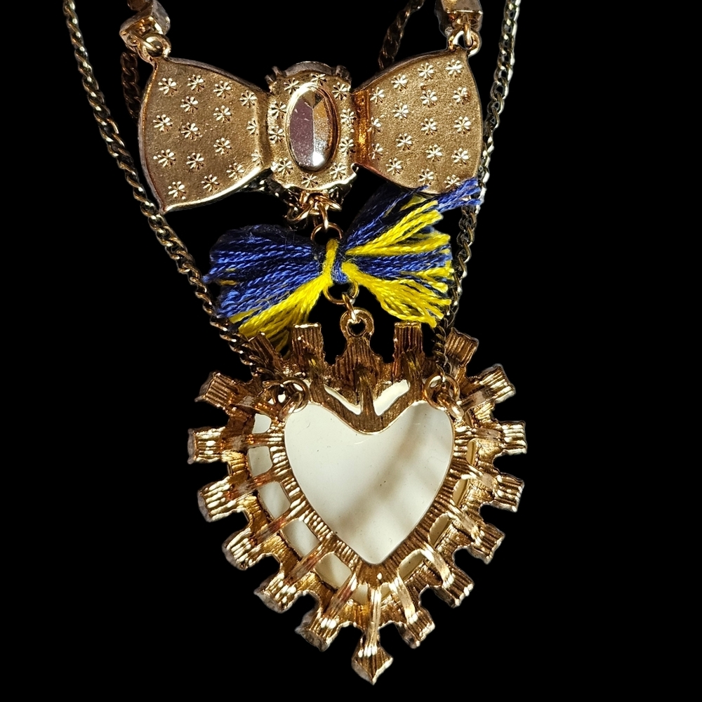💀💙💛Betsey Sailor Pinup Gal with Skull "SHIP SHAPE" Collection - EPC💛💙💀 - Picture 4 of 10